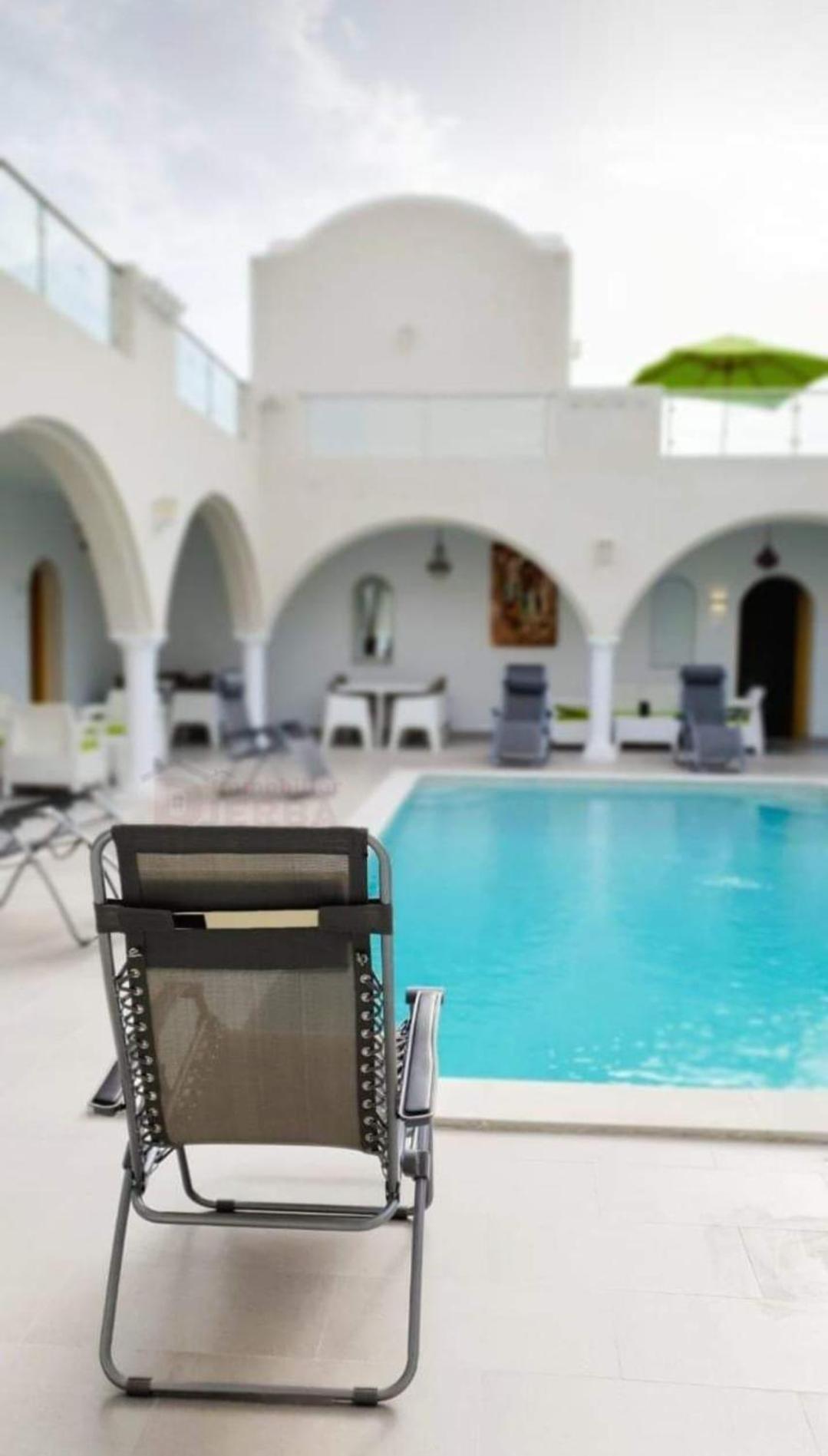 Musk De Djerba Suite Aziz Avec Piscine Temlale Екстер'єр фото
